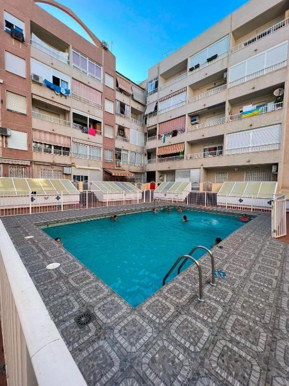 Kiara Apartament - With Garage Torrevieja Dış mekan fotoğraf