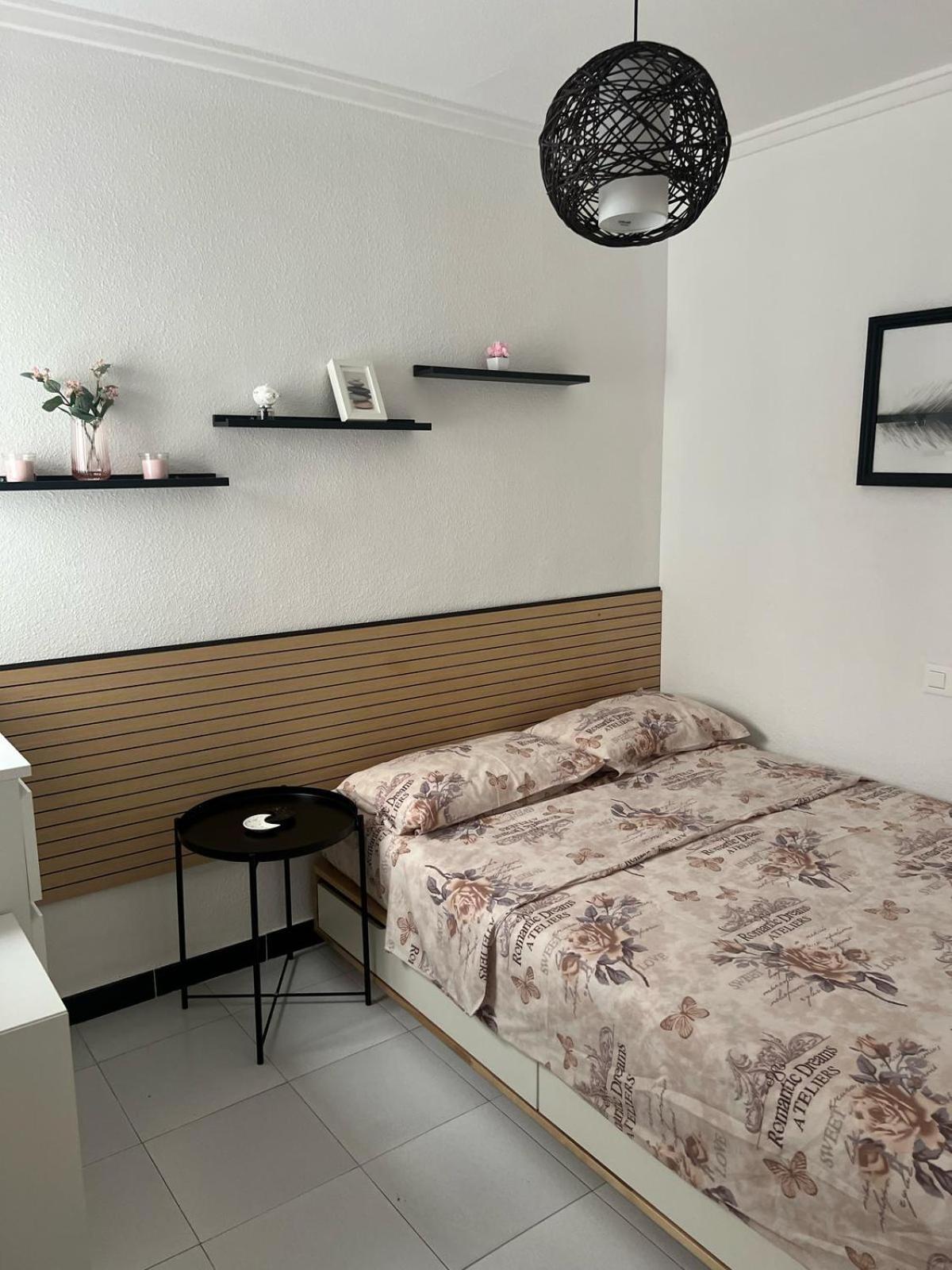 Kiara Apartament - With Garage Torrevieja Dış mekan fotoğraf